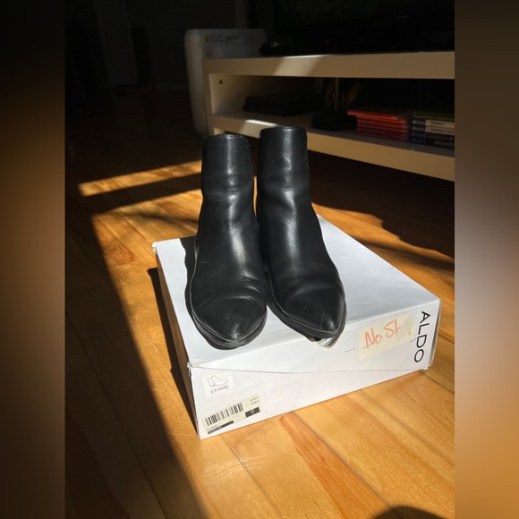 Aldo Black Leather Pointed Toe Boots - Picture 2 of 6
